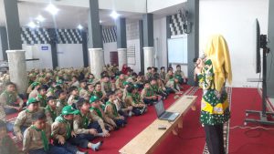 Sosialisasi dan Penyuluhan PHBS oleh Petugas Puskesmas Pandaan