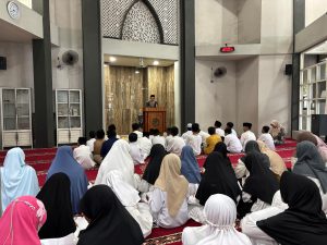 Malam Bina Iman dan Taqwa (MABIT) Kelas 6